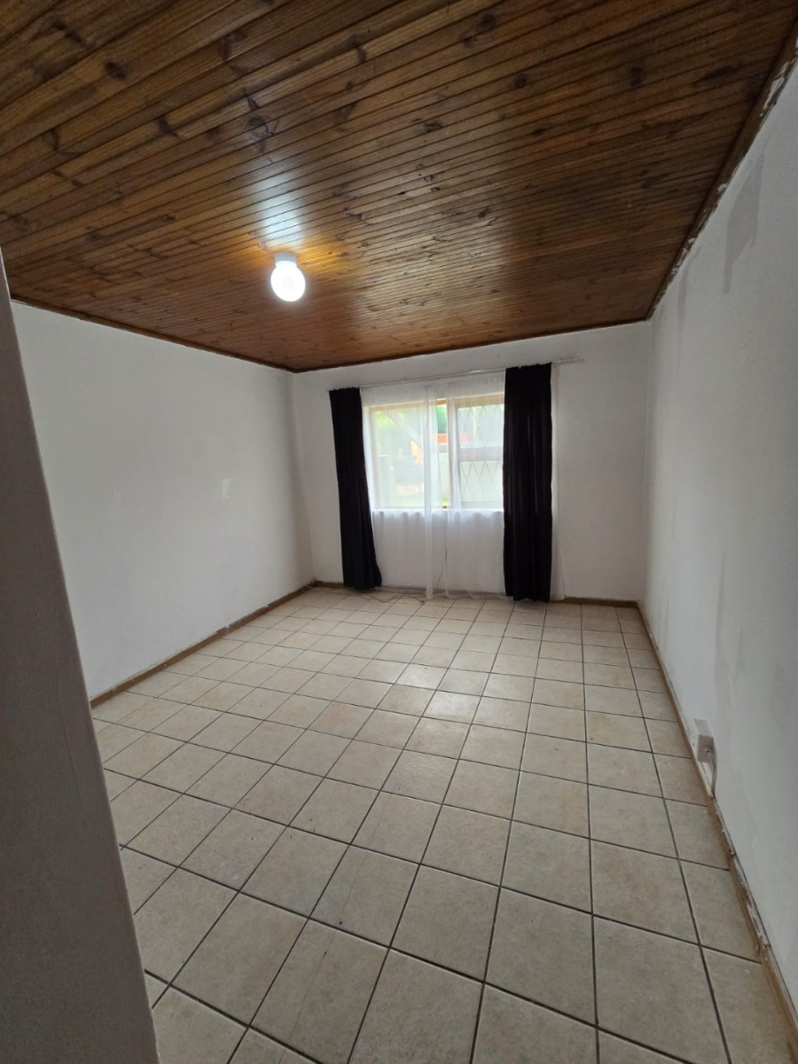 Commercial Property for Sale in Theescombe Eastern Cape